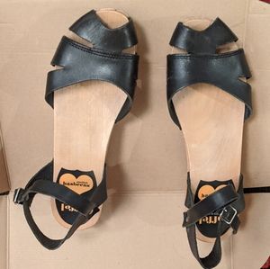 Swedish Hasbeens low sandal